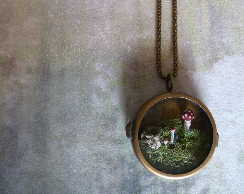 Moss Terrarium Woodland Mushroom Locket Necklace.. Toadstool Wonderland..Miniature Jewelry