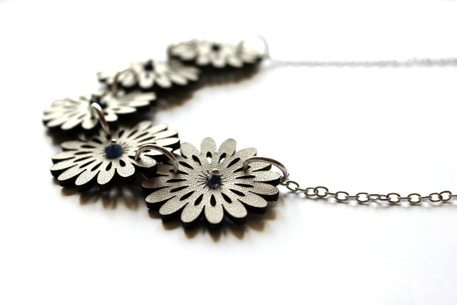 Tiny White Leather Flower Necklace With Sapphire Gems