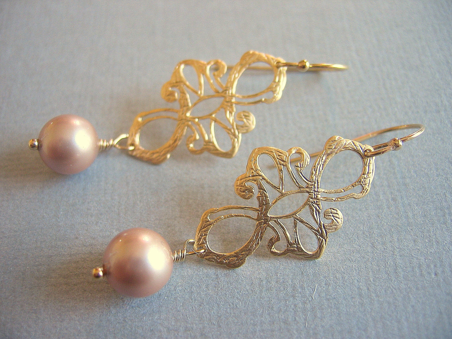 Beige Pearl and Gold Earrings, Beige Pearl Earrings, Gold Earrings, Bridesmaids Jewelry