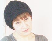 Hand Crocheted Hat - The Slouchy Newsboy Cap in Black - Winter Accessories Winter Fashion Chunky Crochet Winter Hat