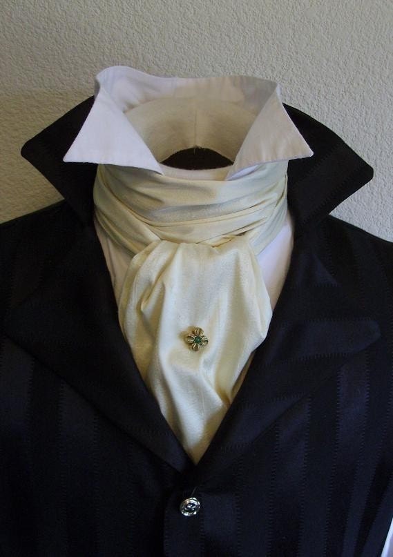 REGENCY Brummel Victorian Ascot Tie Cravat - IVORY Cream Dupioni Silk
