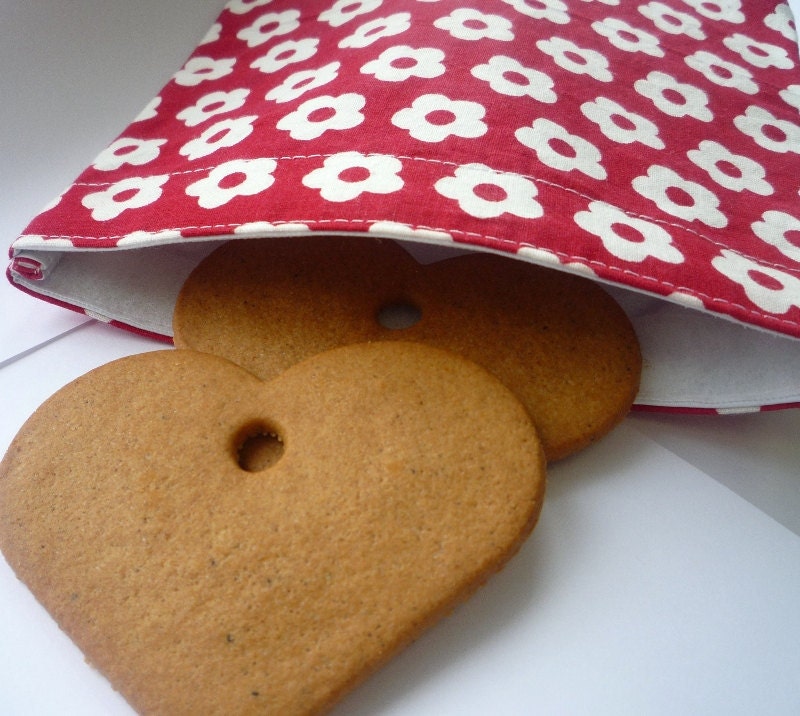 Scandi snackbag red and white flower