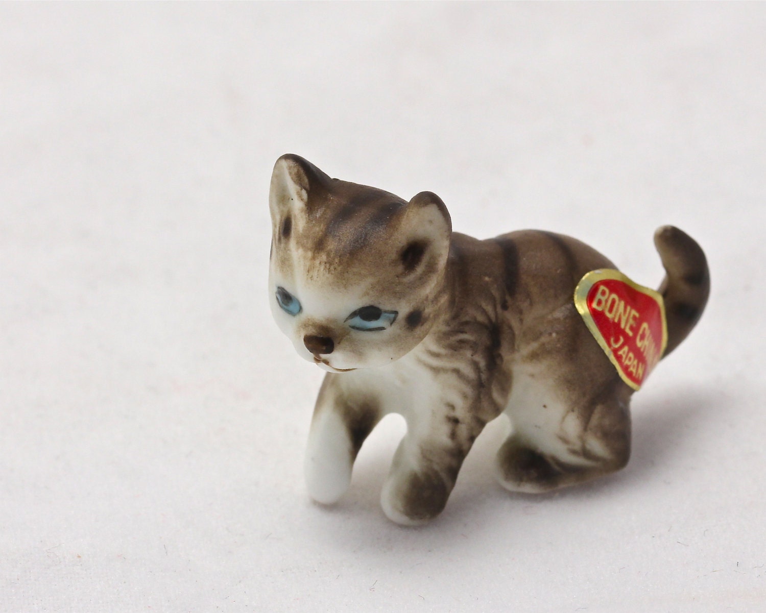 gray tabby cat figurine