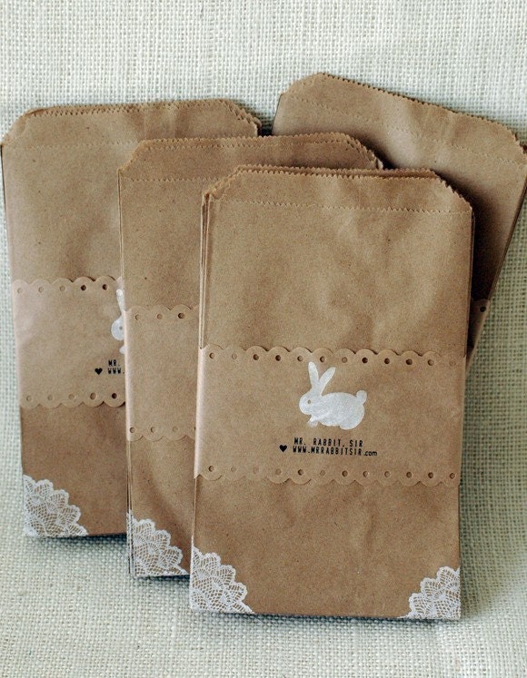 24 KRAFT BAGS with lace corners
