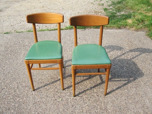 Pair of Mid Century Modern Thonet Chairs