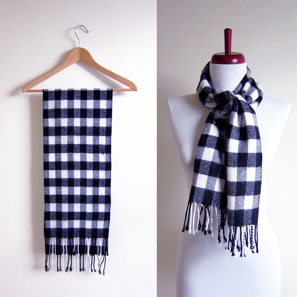 Vintage 1990s Scarf / Black & White BUFFALO PLAID Check Scarf