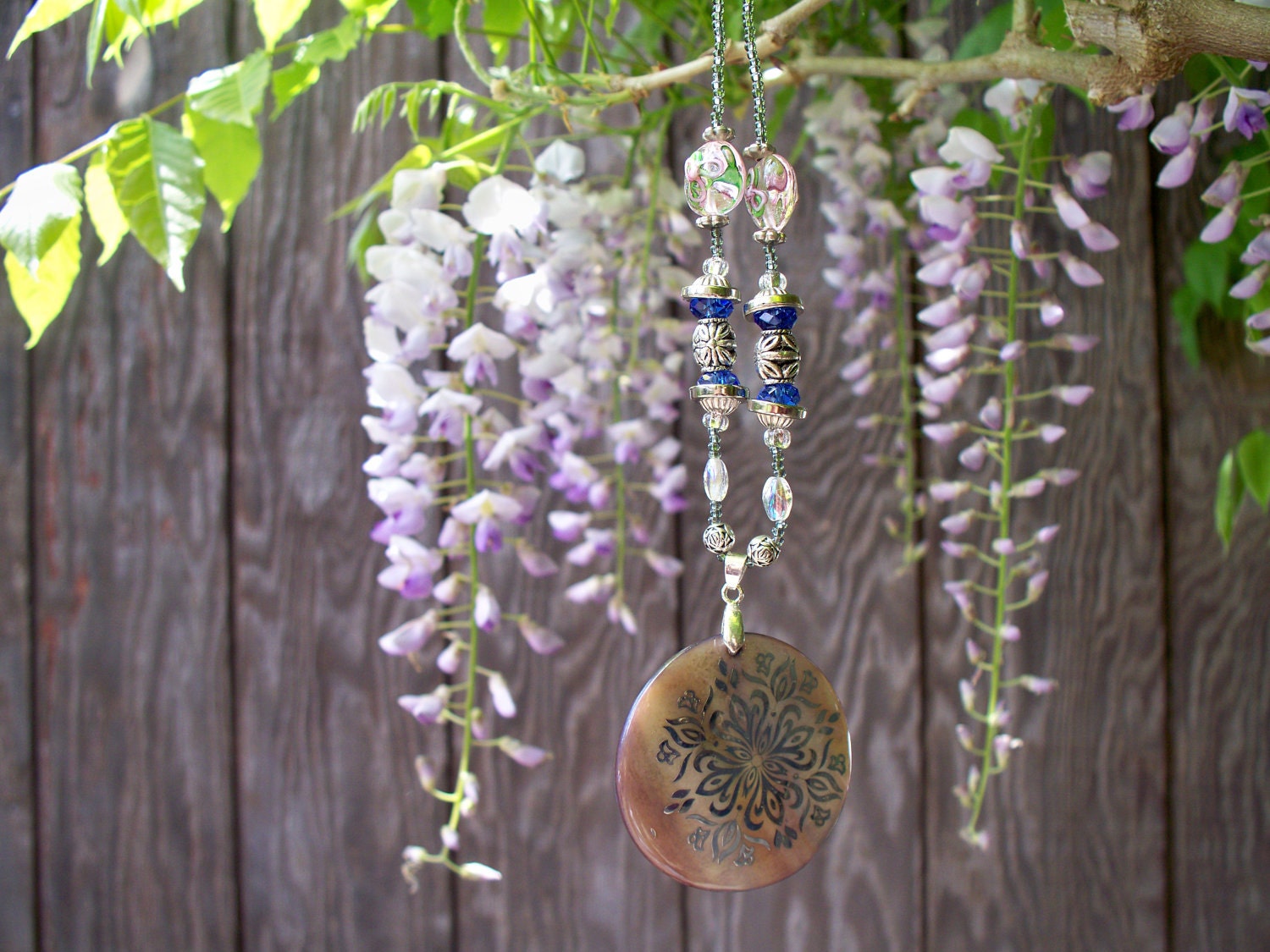 Beautiful Shell Pendent on Hand Strung Chain