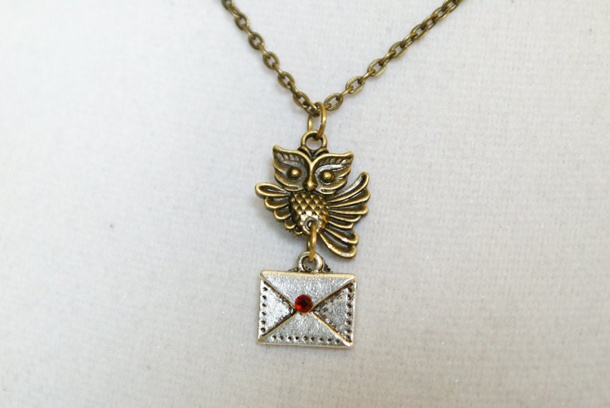 Harry Potter Owl Post Necklace, Hogwarts Owl Delivery Jewelry
