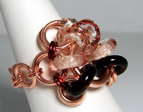 Chainmaille Ring- Akimbo- Chainmaille with glass- Copper/Pale Pink/Garnet/Silver color