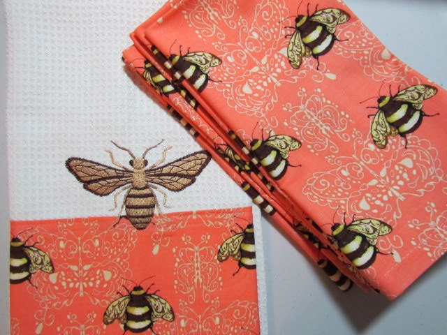 COMBO SET - French Napoleonic Bee - (Kitchen Towel and 8 Dinner Napkins) - Microfiber Towel
