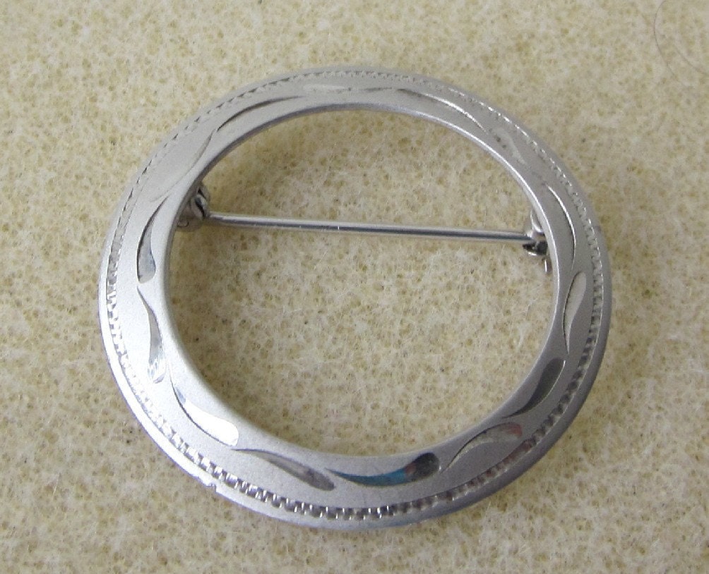 Vintage Sterling Silver Brooch