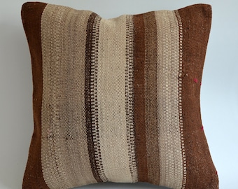 Sukan / Modern Bohemian Throw Pillow. Handwoven Wool Vintage Tribal Turkish Kilim Pillow Cover. 16x16 inch