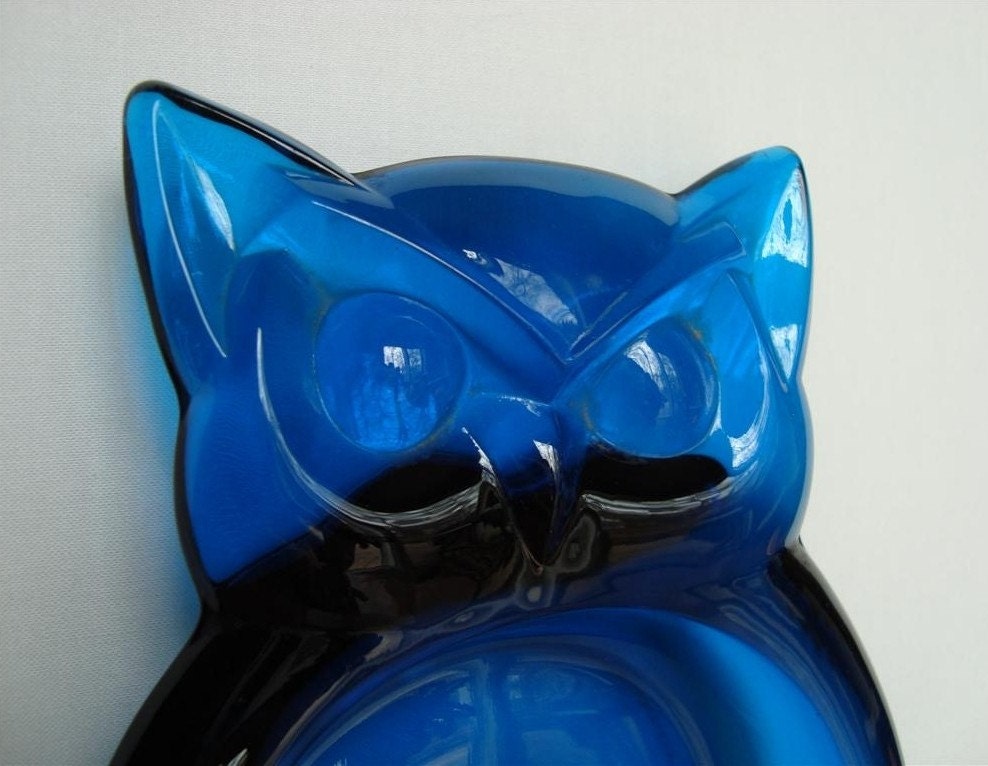 Blue Owl Viking Glass Vintage Ashtray Made In West By Threeoldkeys