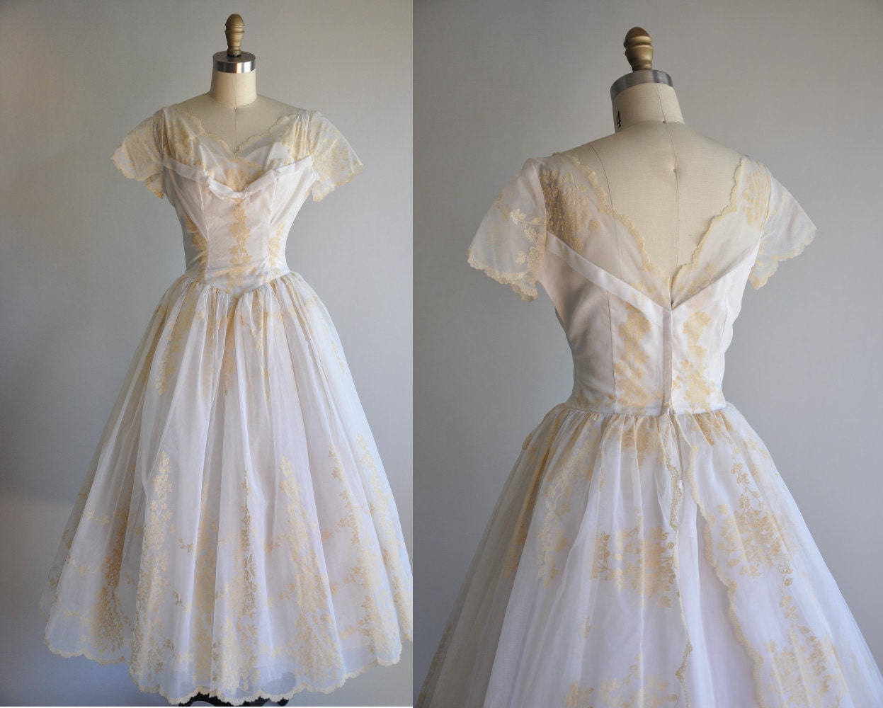 r e s e r v e d...vintage 1950s white cream Flower Princess full skirt wedding dress