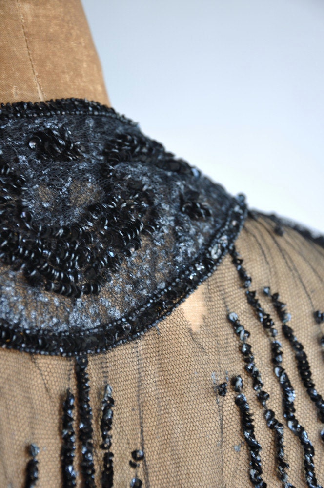 vintage antique 1920s Glitz and Glamor sequin cape
