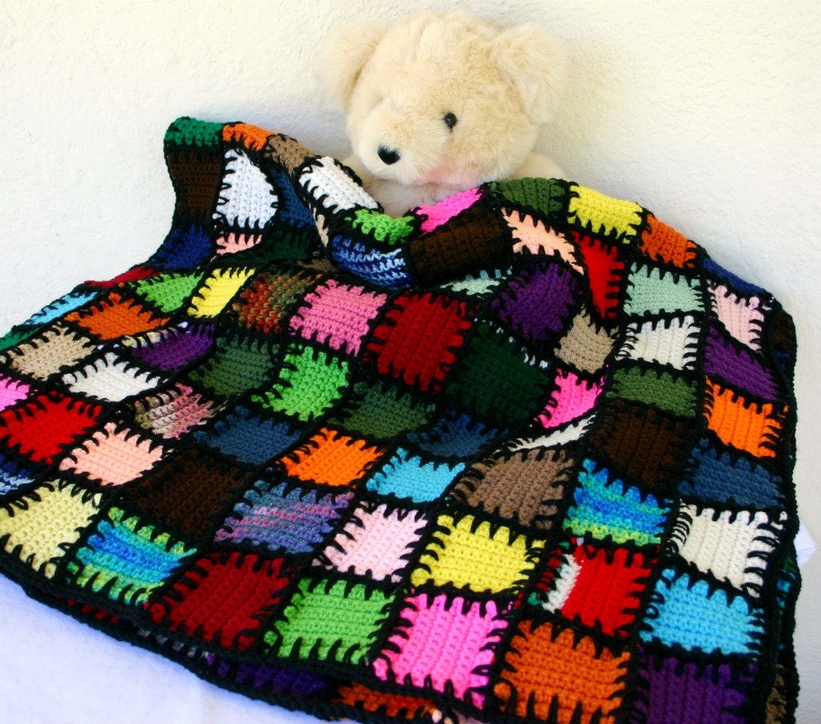 Scrap yarn afghan colorful crocheted lap throw blanket shabby chic squares large bedding long stitches patchwork black edging border