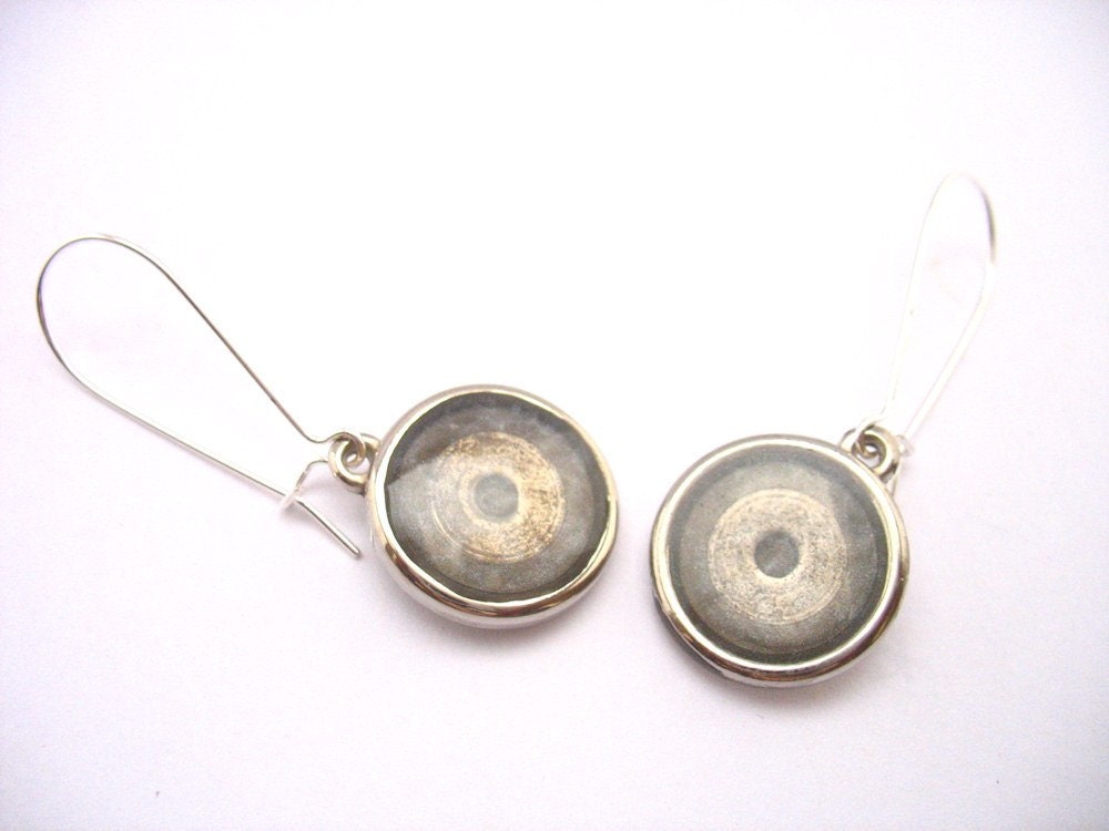 Silver Resin Earrings Jewelry , Dangle Round Dot Long Ear hooks TopazTurtle Bubble Disc Spot Circle Modern Contemporary Simple Stylish gray