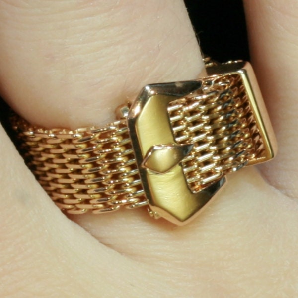 Gold belt buckle ring, flexible and adjustable
