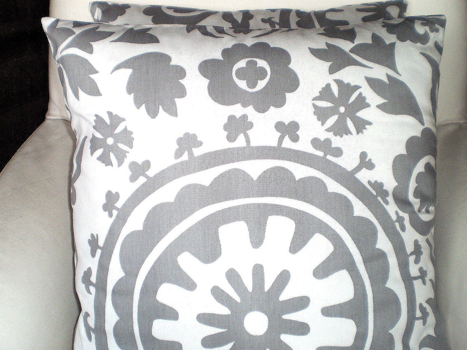 Pillow Cases Decorative Pillows Accent Pillows Throw Pillow Cushion Covers Gray White Suzani BOTH SIDES - Pair of Two 18 x 18