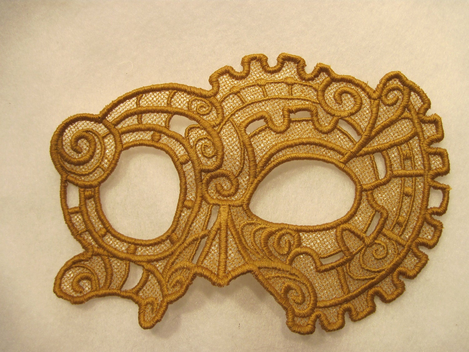 Steampunk Lace Mask in Copper