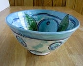Majolica Ceramic Pottery Bowl Ceramic Clay Kitchen Serving Blue and White Blueberry Fruit