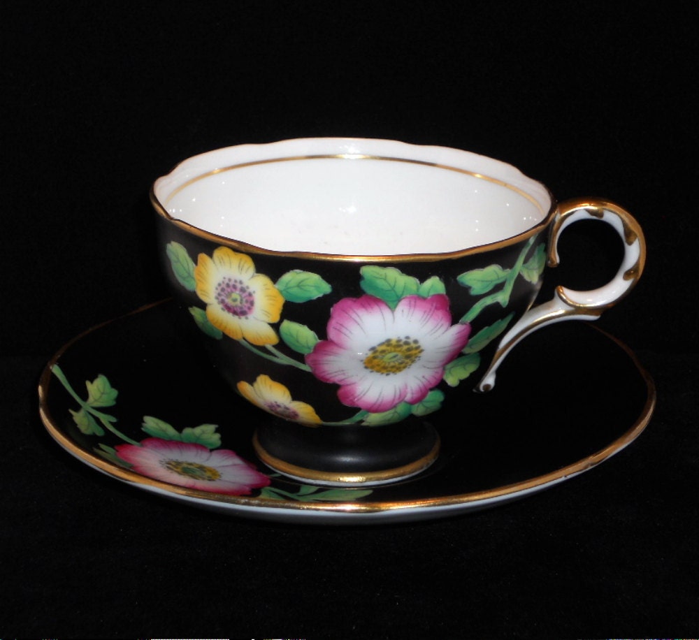 Adderley BONE CHINA ティーカップ・皿セット　ヴィンテージ