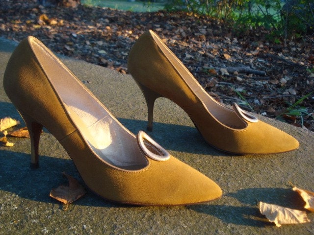 Vintage Jacqueline Designer Originals Stilettos Pumps 1940s or 50s Never Worn Spicy Brown Mustard