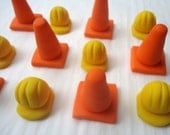 Fondant Cupcake Toppers - Construction Hard Hats and Cones - 3D - CakesAndKids