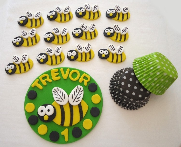 Fondant Cake, Cupcake Toppers - Bumble Bee Deluxe Party Package Il_570xn