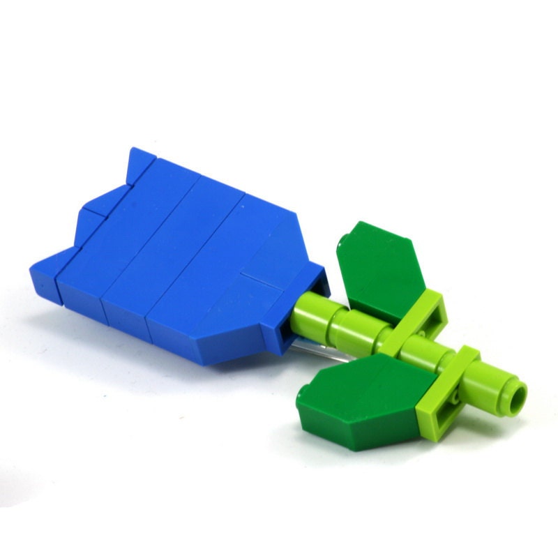 Tulip - big flower brooch made with LEGO bricks