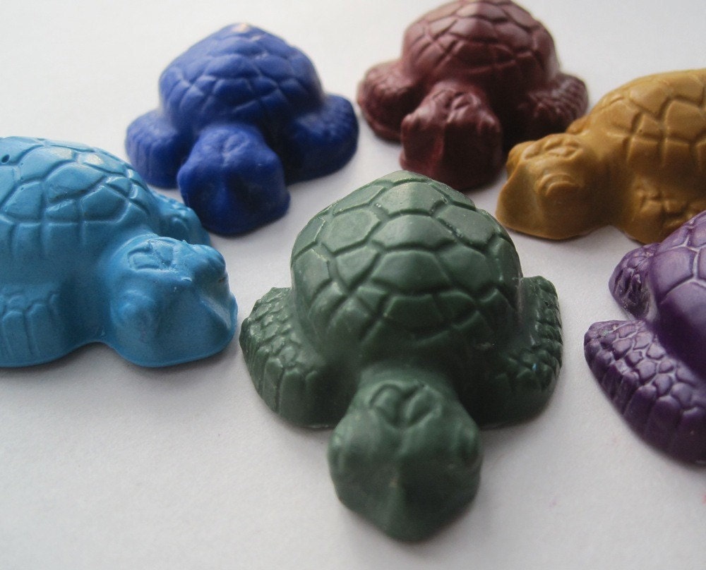 ALL NAURAL Eco Friendly HANDMADE Soy Turtle Crayons (Set of 6)