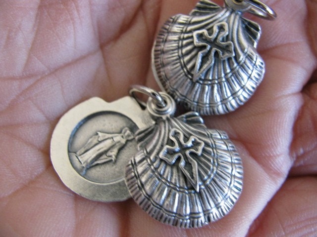 Religious Miraculous Medal of Our Lady immaculate Scalloped Shell Locket with St James Cross