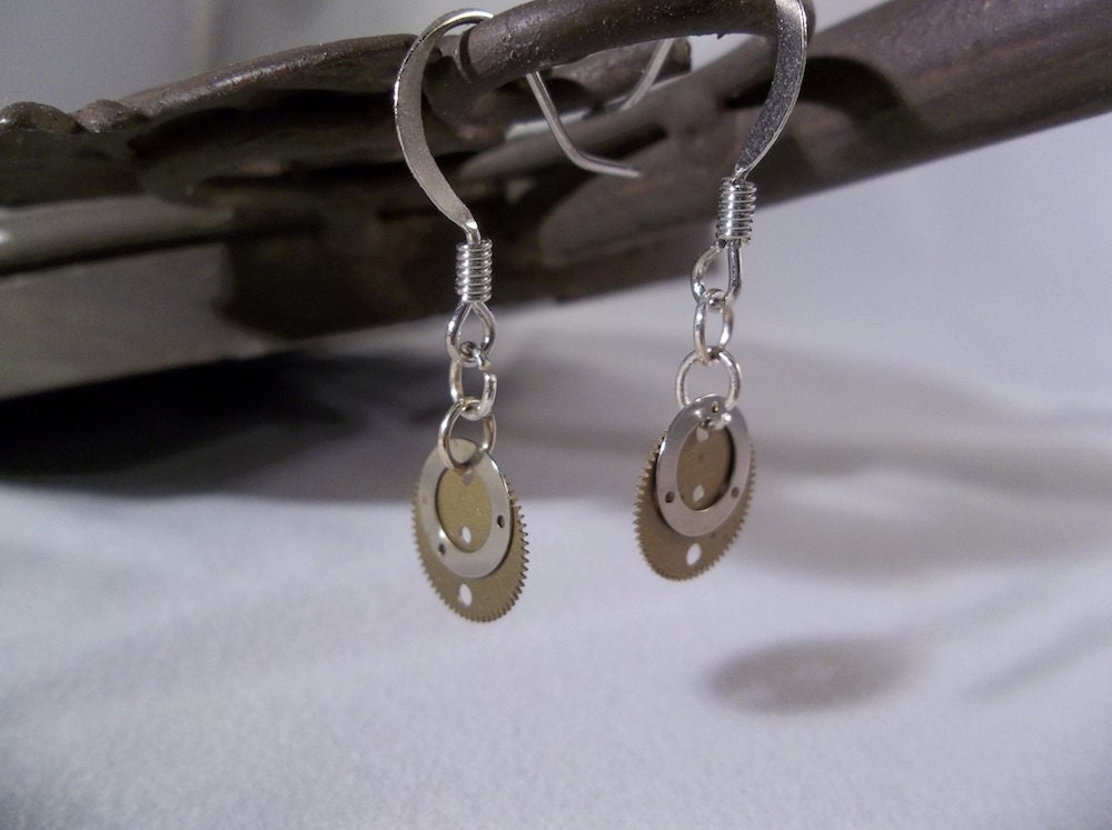 Earrings watch part Round gear dangle Delicately Industrial silver brass