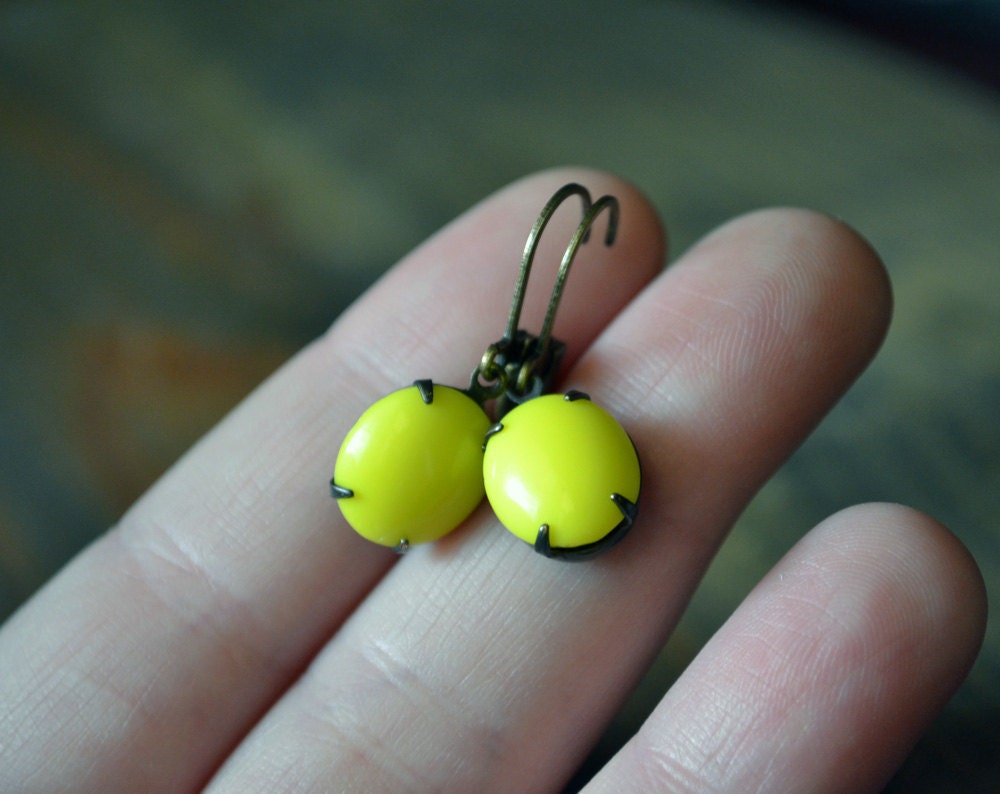 Lemon Yellow Jewel Earrings in Oxidized Brass