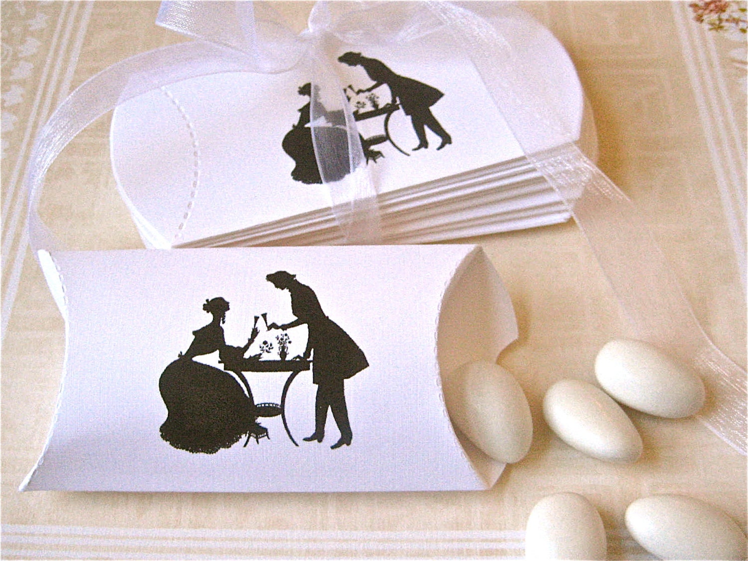 Wedding Pillow Boxes Set of 12 White Favor Boxes - Victorian Couple