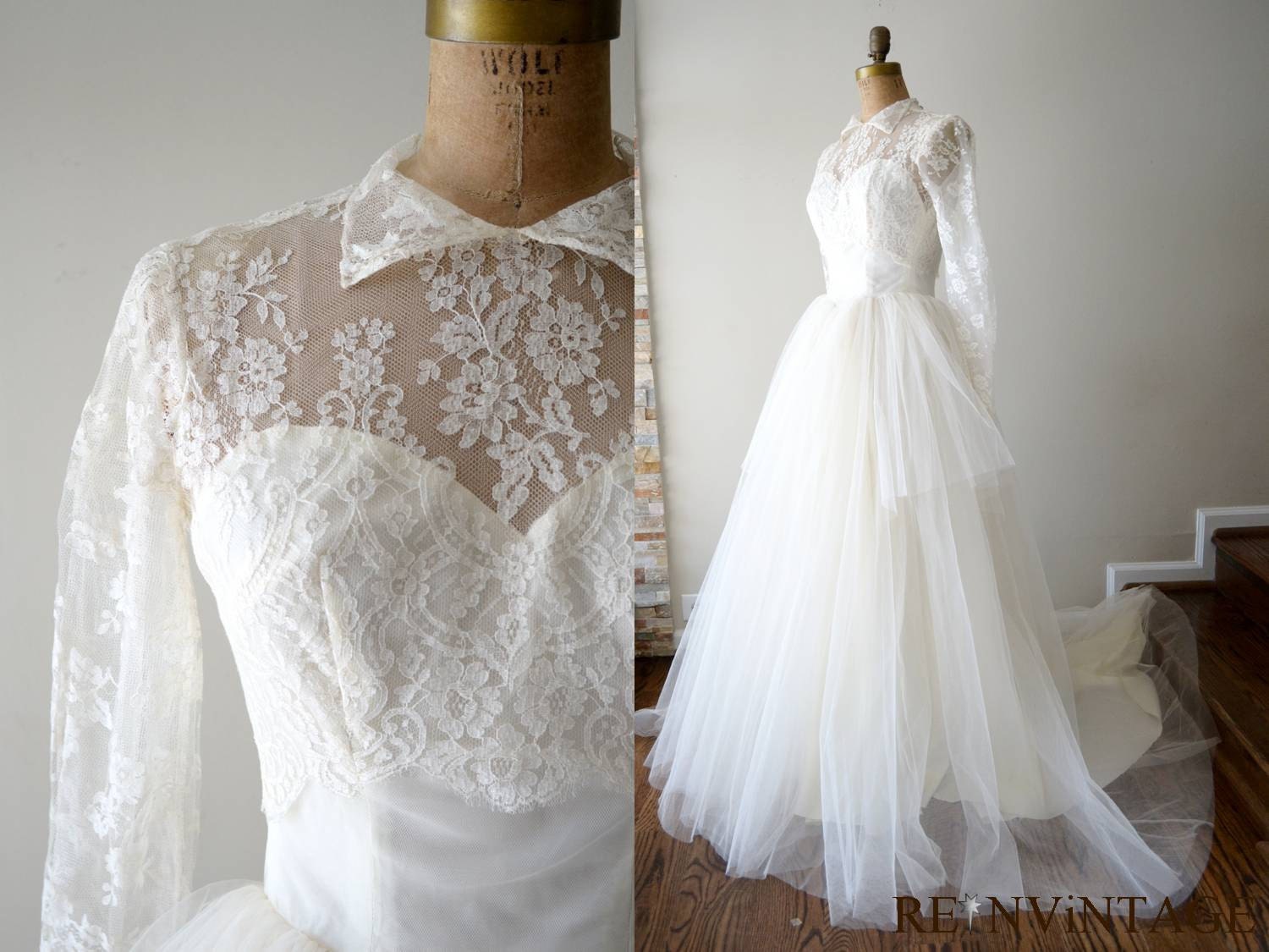 vintage 1940s wedding dress - 40s lace wedding dress / ivory white peplum tulle full skirt