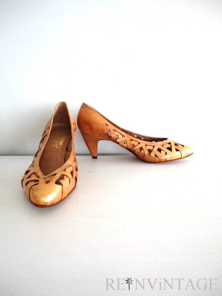 vintage HONEY GOLD fioni leather heels