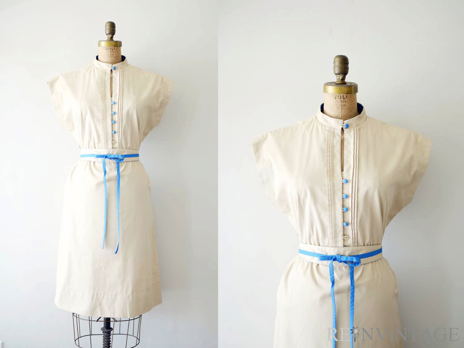reserved...vintage 1970s dress - 70s army dress / khaki tan blue belt