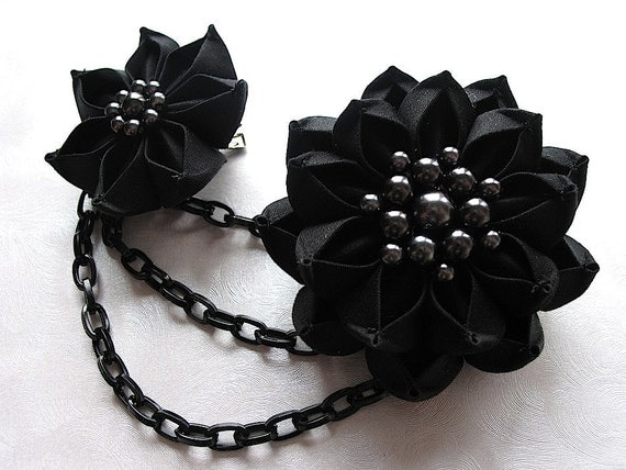 American Gothic Black Kanzashi Flower Hair Clips with Black Chain Drape