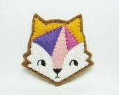 Geometric fox felt brooch - tiny size - made to order