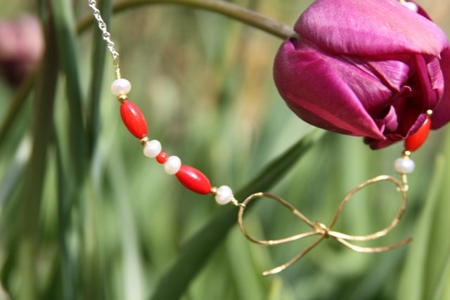 bow tie -pearls-coral-sterling silver -delicate necklace