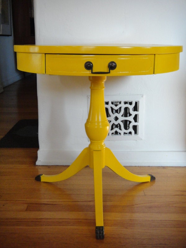 RESERVE-JD-Restored Vintage Modern Yellow End Table (Los Angeles)