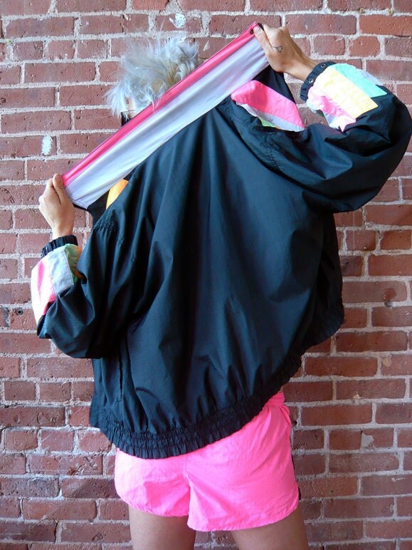 rave windbreaker