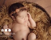 Newborn halo with button