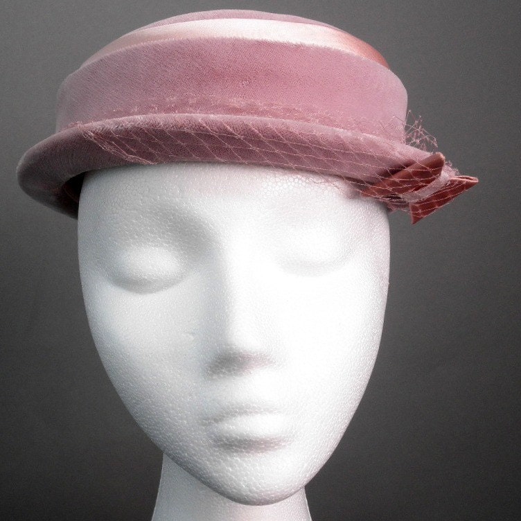 vintage Blush Pink Velvet and Satin hat