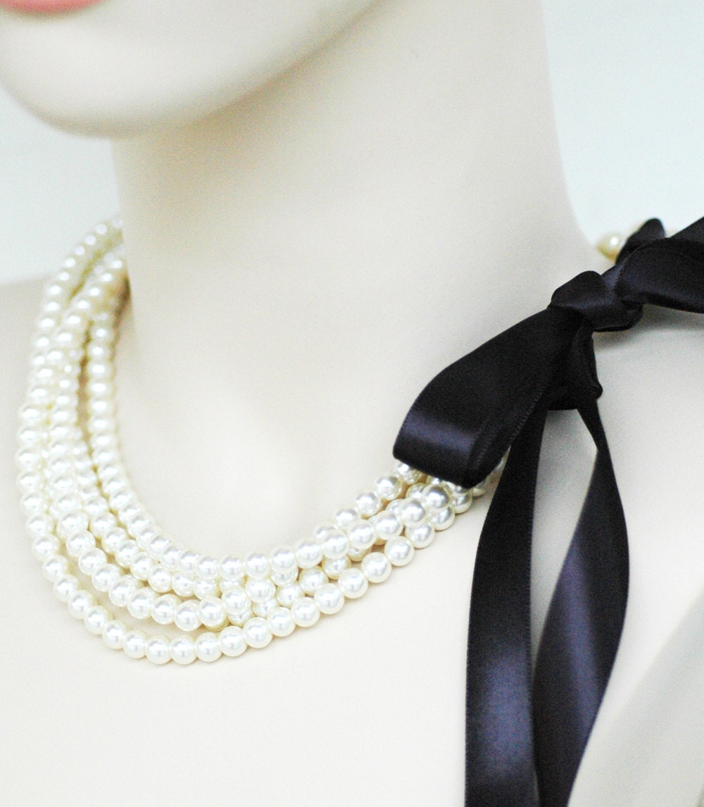 Chloe - Perfect Bridesmaid Necklace-Ivory Glass Pearls Necklace w/Ribbon Tie WEDDING JEWELRY Maid of HONOR