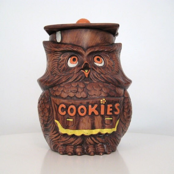vintage GRADUATION wise OWL cookie jar . treasure by madmenvintage