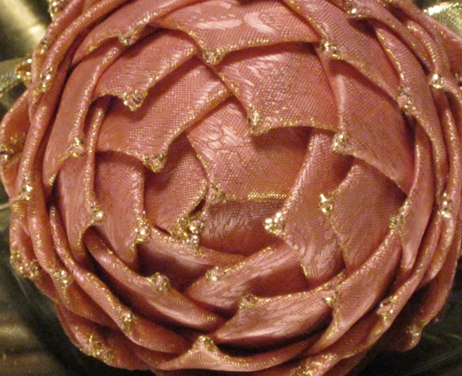 Keepsake Christmas ornament, pink, ribbon pine cone