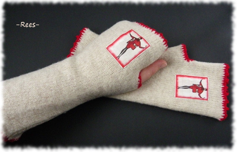 Recycled gray beige fingerless gloves made of reused woollen materials, crocheted, decorated with fashion photography