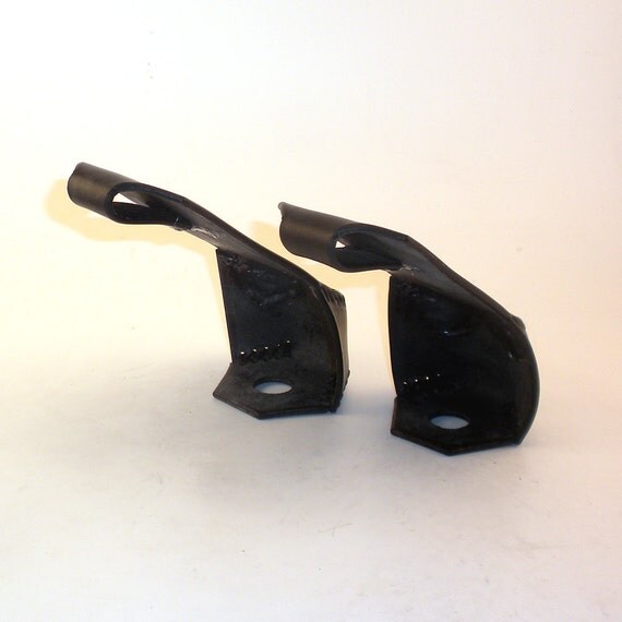 Roller Derby Toe Guards - Skeleton Finger
